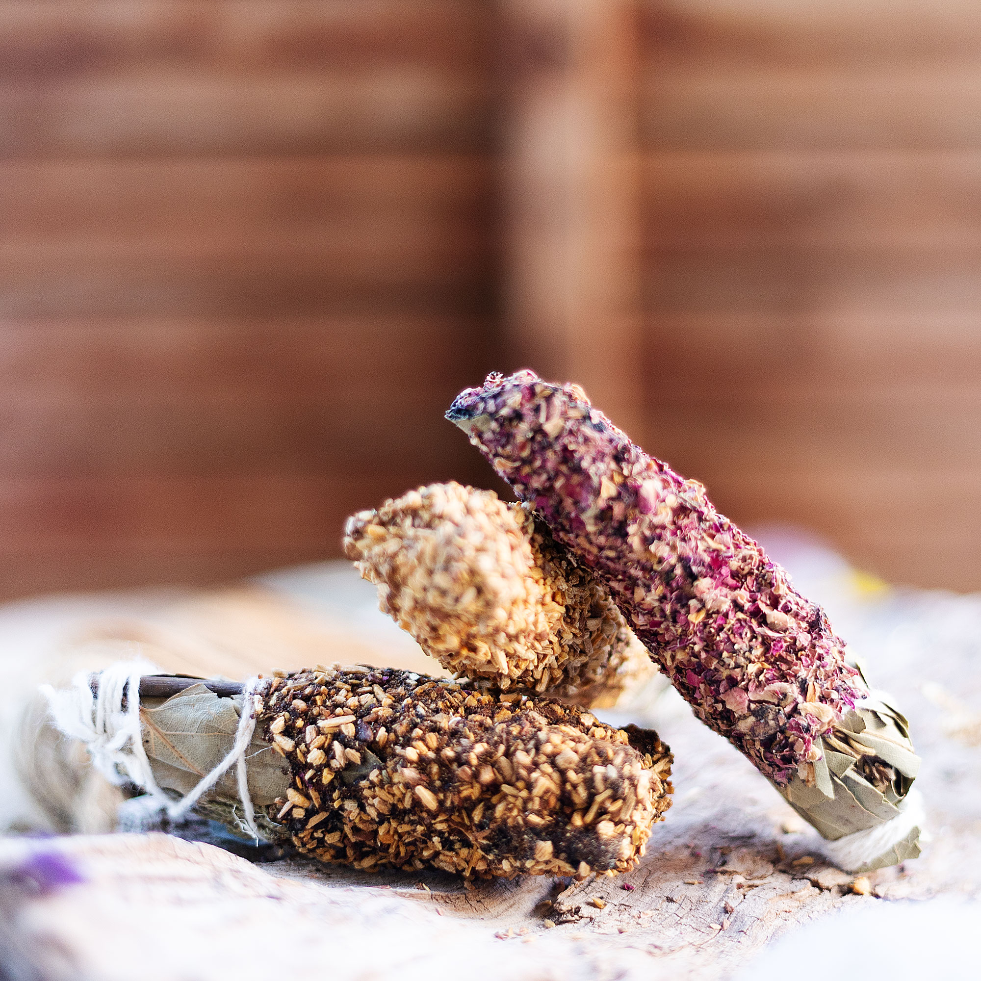 Drei weißer Salbei Räucherbündel im Set