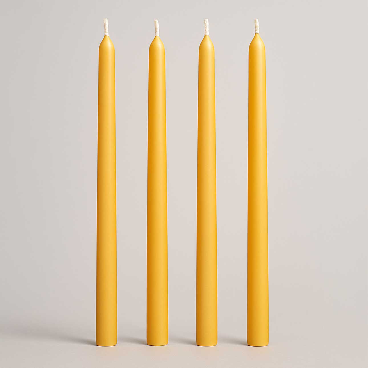 Dinnerkerzen aus reinem Bienenwachs, 24 cm