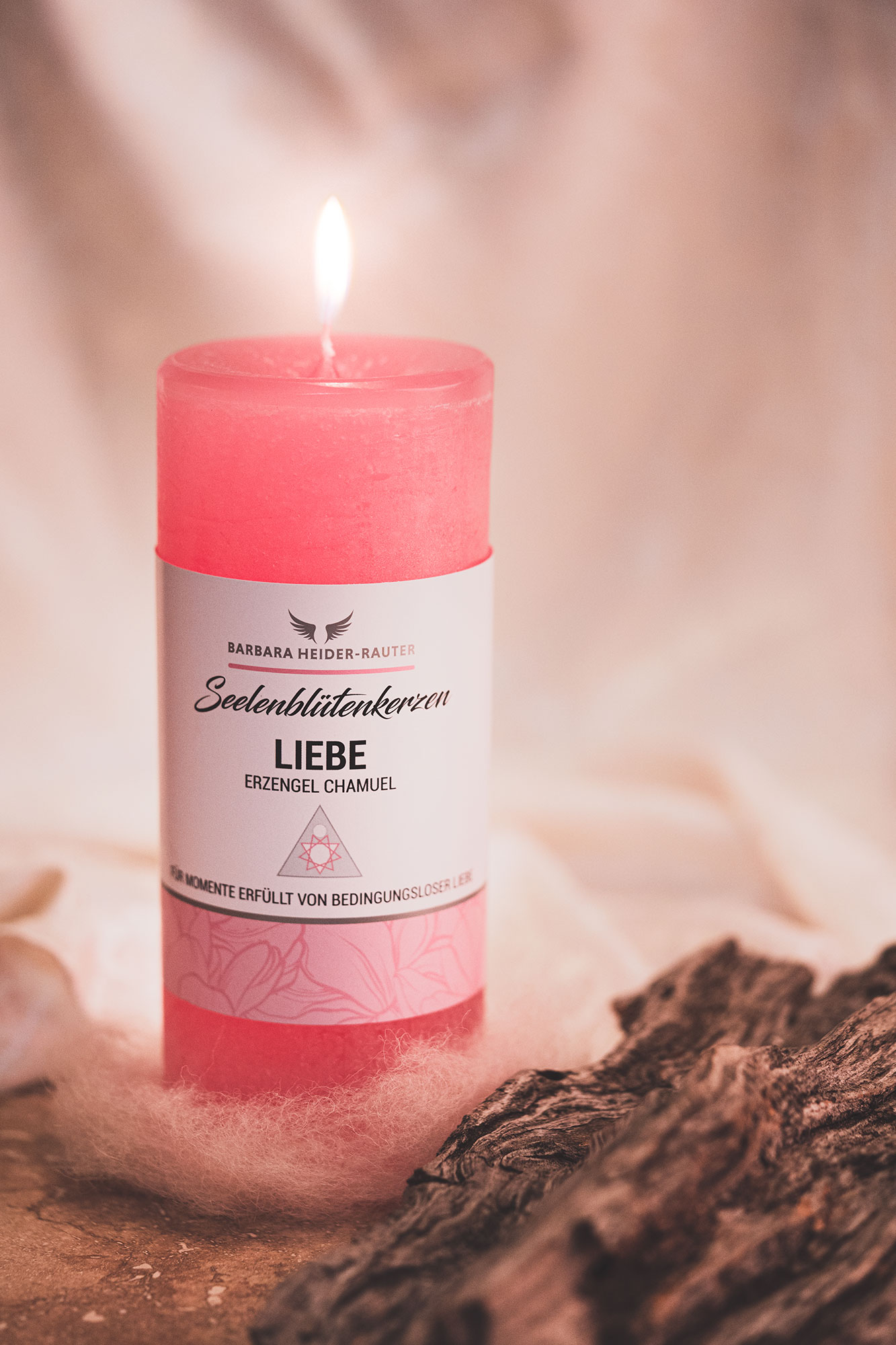 Seelenblütenkerze mit zartem Duft - Liebe