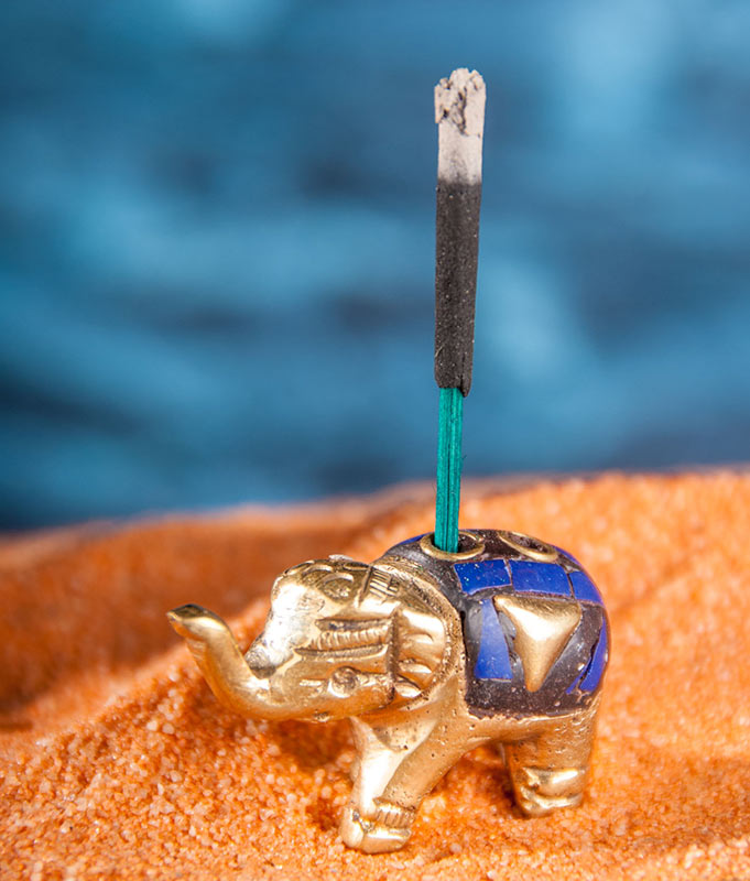 Räucherstäbchenhalter Elefant aus Messing