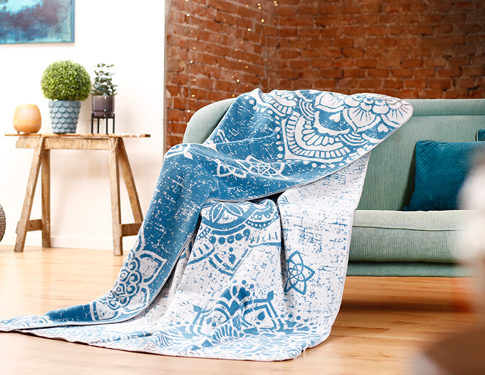 Kuscheldecke smaragd von Spirit of OM