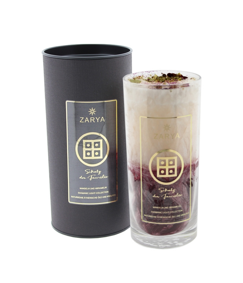 Ritualkerze "Schutz der Familie und des Hauses" mit Verpackung der Firma Zarya
